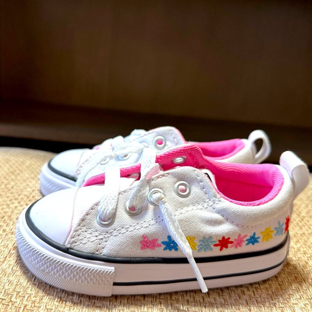 Toddler Converse - White Floral